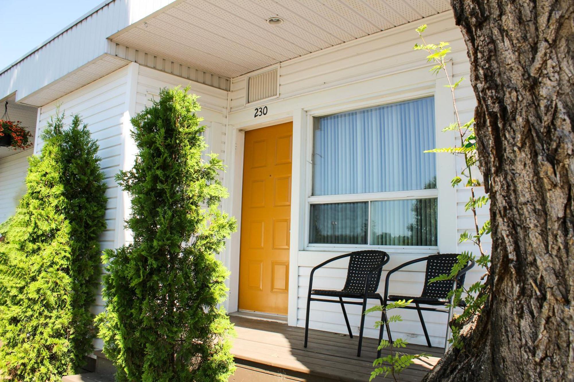 Auberge Le Parasol Saguenay Zewnętrze zdjęcie