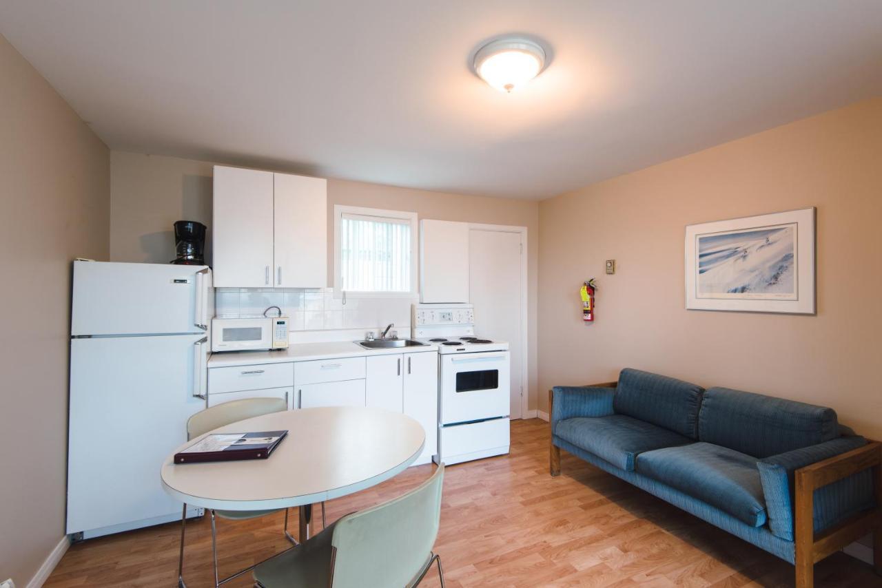 Auberge Le Parasol Saguenay Zewnętrze zdjęcie