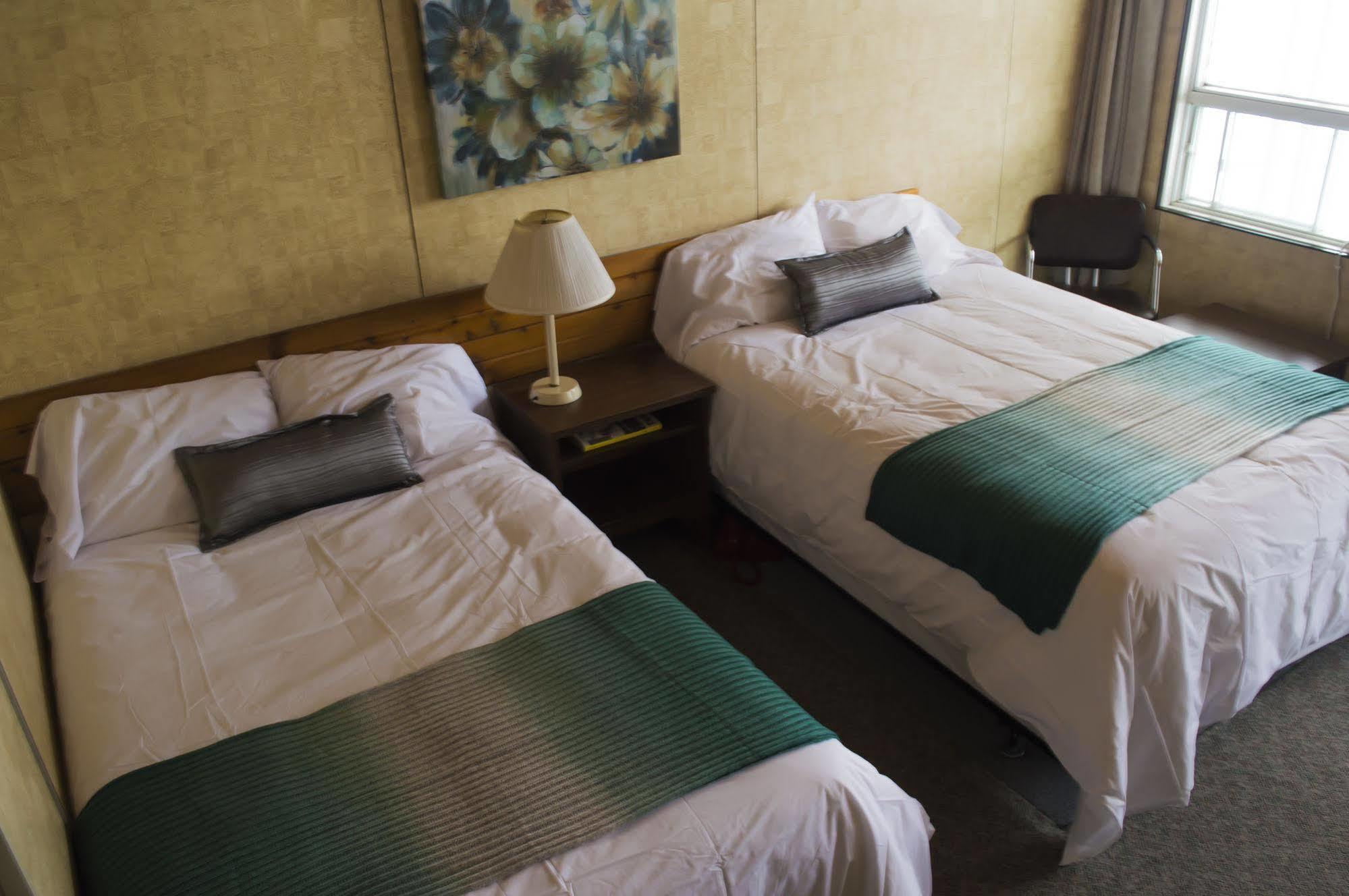 Auberge Le Parasol Saguenay Zewnętrze zdjęcie